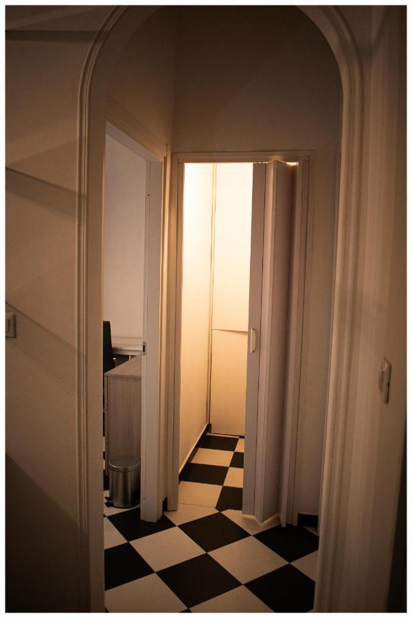 Tra Mare E Centro Apartment Genoa Luaran gambar